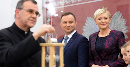 Agata Duda przyjęła Betlejemskie Światło Pokoju