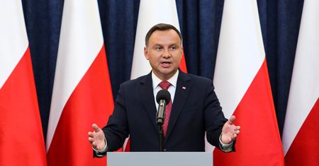 Oficjalny list z życzeniami do Beaty Tyszkiewcz. Nadawcą jest prezydent Polski