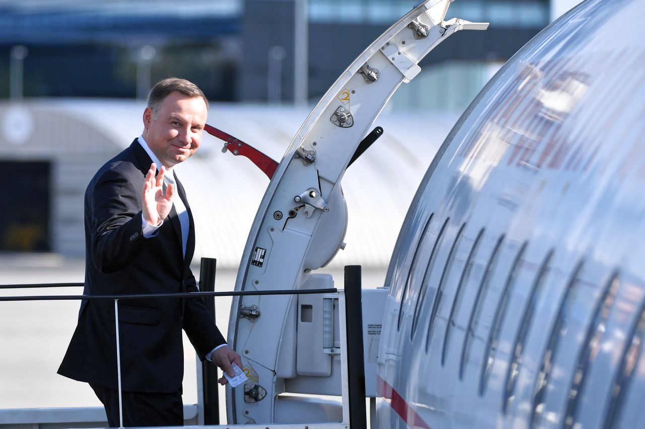 Nowe samoloty dla VIP-ów. Pierwszym pasażerem ma być Andrzej Duda 