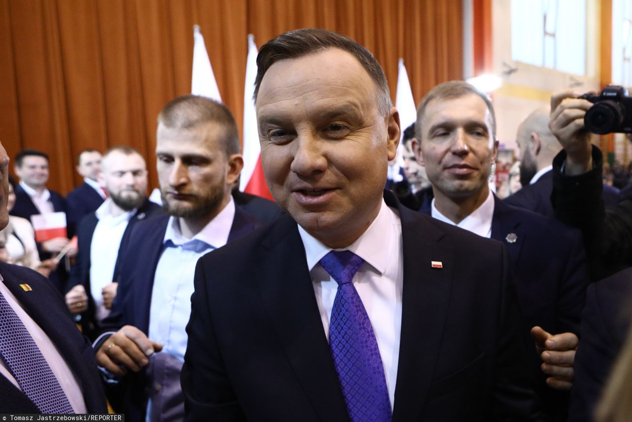 Wybory prezydenckie 2020. Andrzej Duda odwołuje duże spotkania w kampanii