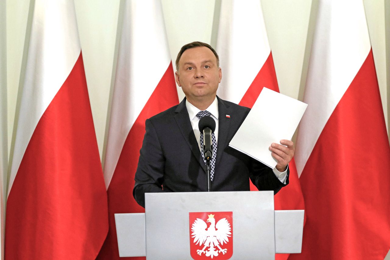 Trwa walka z dopalaczami. Prezydent Andrzej Duda podpisał ustawę