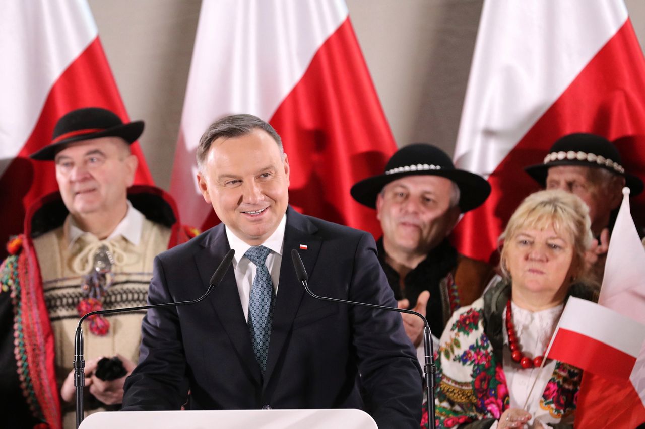 Wybory prezydenckie 2020. Protesty podczas przemówienia prezydenta Andrzeja Dudy