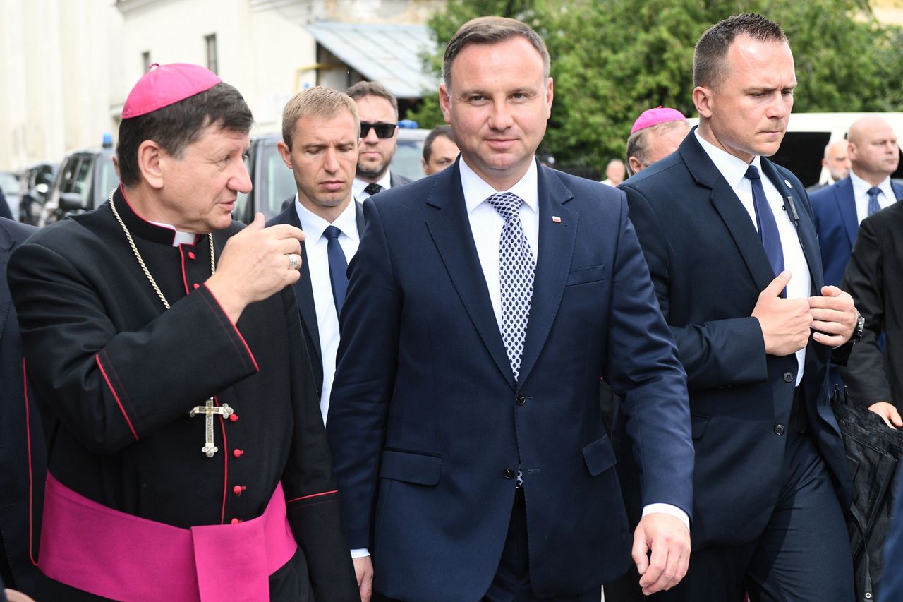 Msza św. w intencji ofiar rzezi wołyńskiej. Obecny prezydent Duda