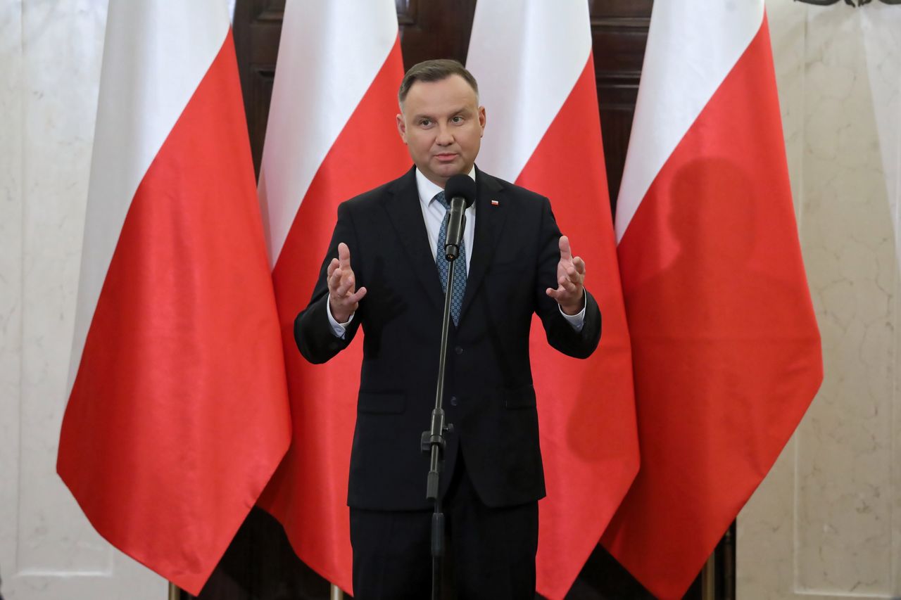 "Rossijskaja Gazieta": Andrzej Duda nie miał moralnego prawa uczestniczyć w forum w Izraelu