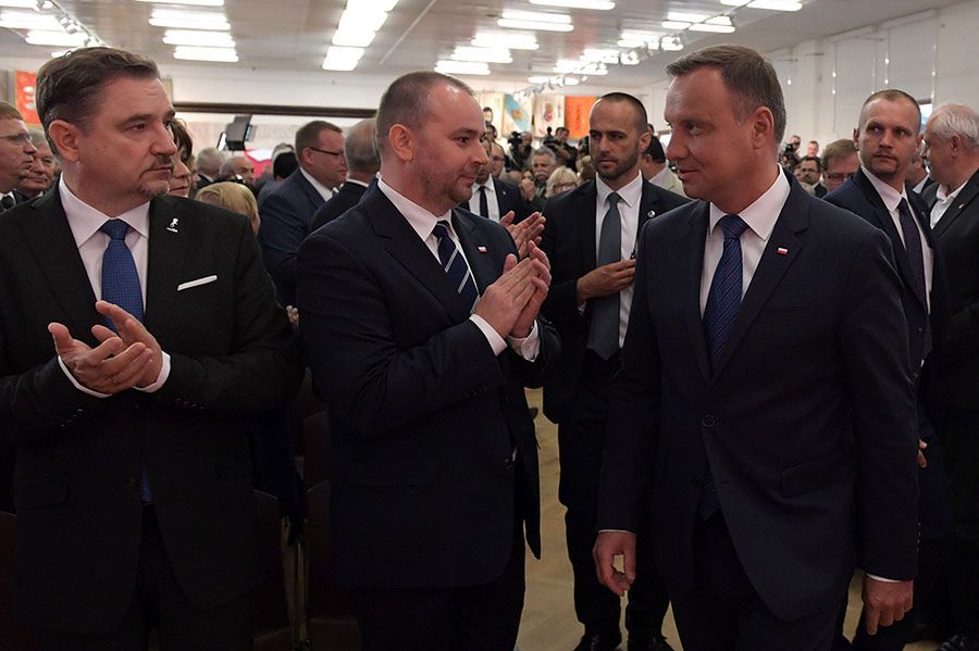 Andrzej Duda: prezydent w Polsce ma niewiele samodzielnych kompetencji. Jakie są rozwiązania?