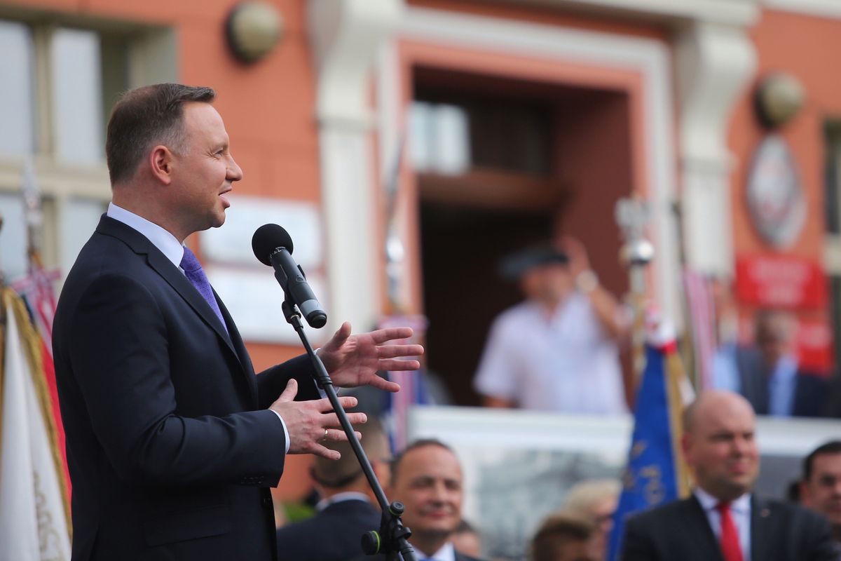Prezydent Andrzej Duda broni Beaty Szydło przed krytyką Donalda Tuska