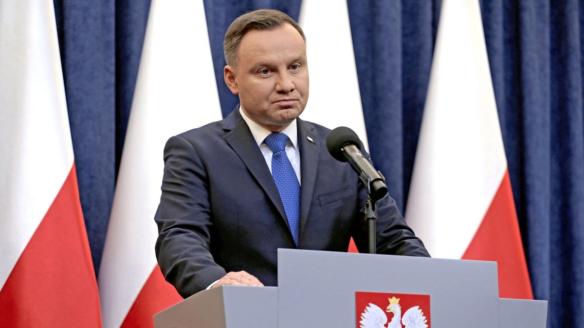 Andrzej Duda cały czas ma przewagę w sondażach