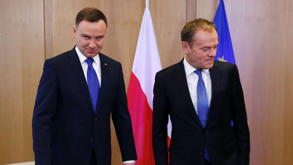 Prezydent Andrzej Duda i szef Rady Europejskiej Donald Tusk podczas spotkania w Brukseli w 2016 r.