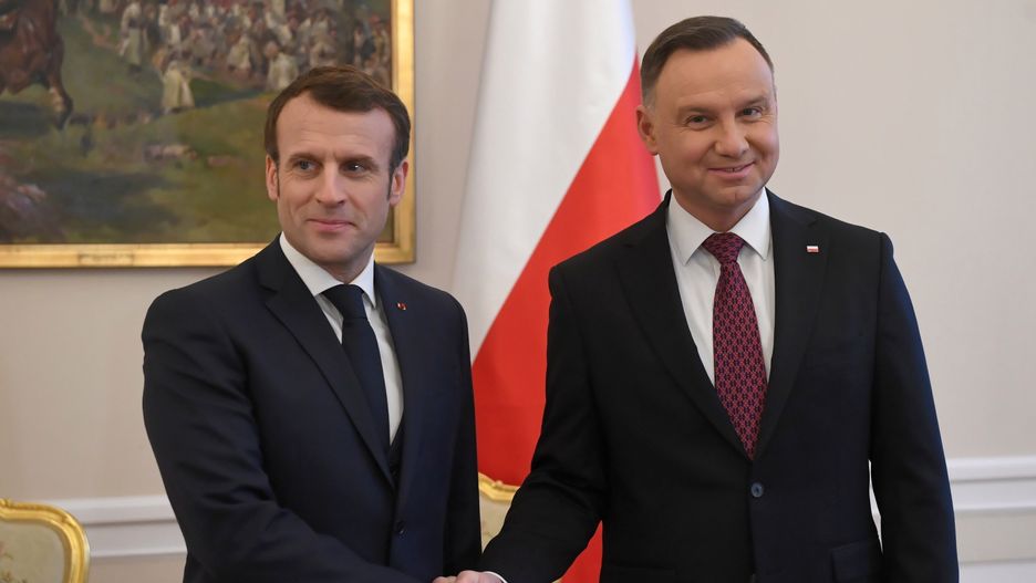 Prezydent Francji Emmanuel Macron zostanie w Polsce do wtorku