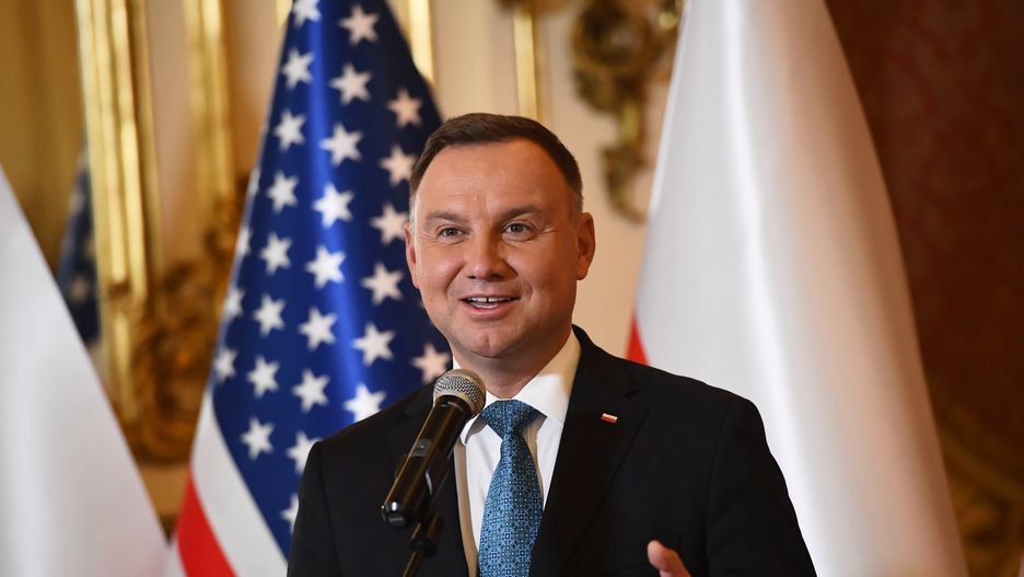 Andrzej Duda podczas spotkania z prezydentem USA Donaldem Trumpem rozmawiał o zniesieniu wiz dla Polaków