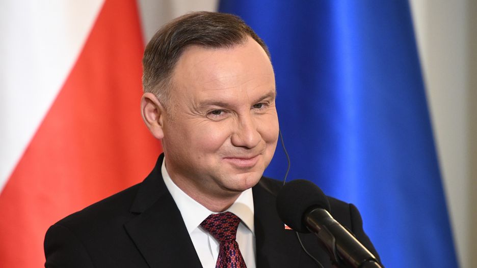 Pięć lat wcześniej Andrzej Duda musiał tłumaczyć się z działań swojej mamy