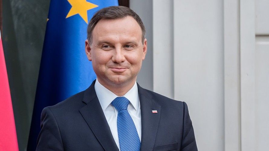 Sondaż przeprowadzono przed przyjęciem przez prezydenta rezygnacji Beaty Szydło