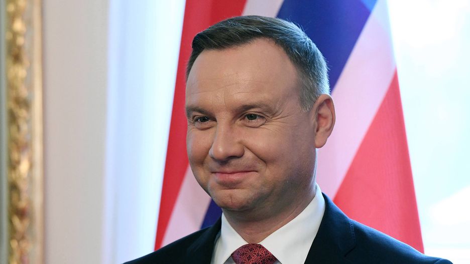 Prezydent Andrzej Duda jest niekwestionowanym liderem sondaży prezydenckich
