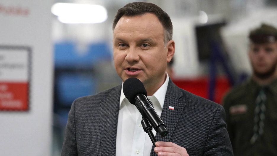 Andrzej Duda, prezydent RP, zaapelował o wywieszenie flag państwowych i odśpiewanie hymnu 11 listopada