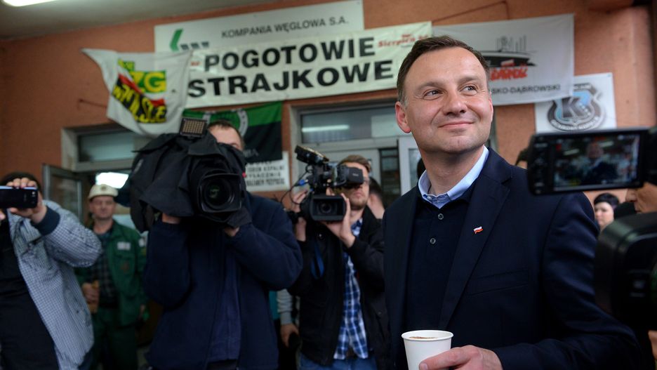 Kampania Andrzeja Dudy w 2015 r. była powszechnie chwalona. PiS zadbał o mobilizację wyborców w internecie.