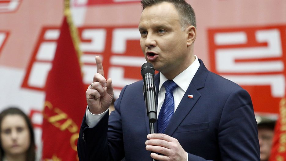 Prezydent Andrzej Duda podczas spotkania z mieszkańcami Żor