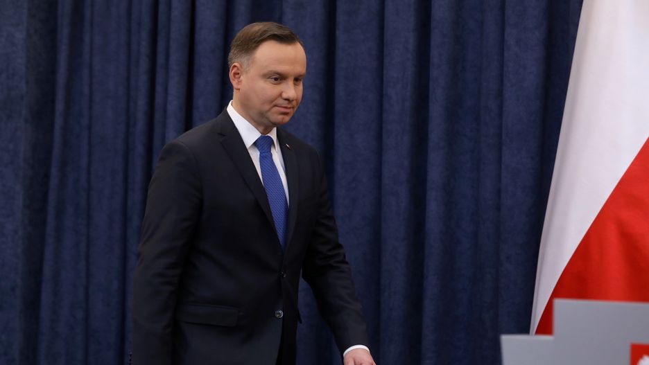 Prezydent Andrzej Duda zapowiedział, że podpisze nowelę ustawy o IPN
