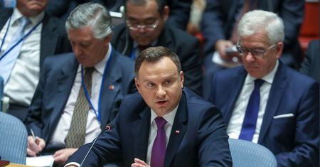 Duda o słynnej rozmowie z Tuskiem: "Usiedliśmy jak Polak z Polakiem"