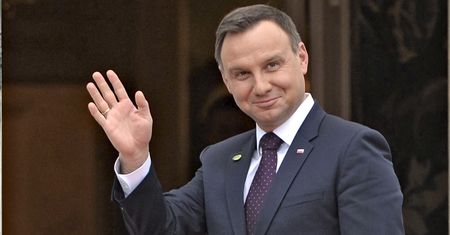 Duda chce zawetować reformę edukacji? PiS zaprzecza