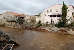 Francja: rekordowe powodzie na południu. 13 ofiar śmiertelnych