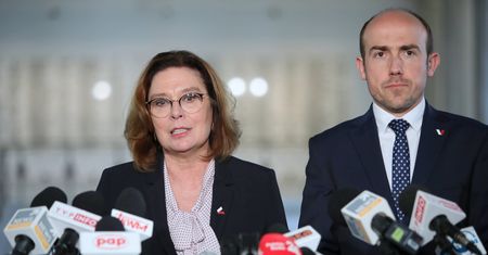 Koronawirus w Polsce. Dynamicznie w Sejmie. Premier przedstawi informację dotyczącą walki z Covid-19