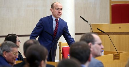 Senatorowie Misiołek i Piechota z PO o słowach Budki dla "Die Zeit": niedopuszczalne