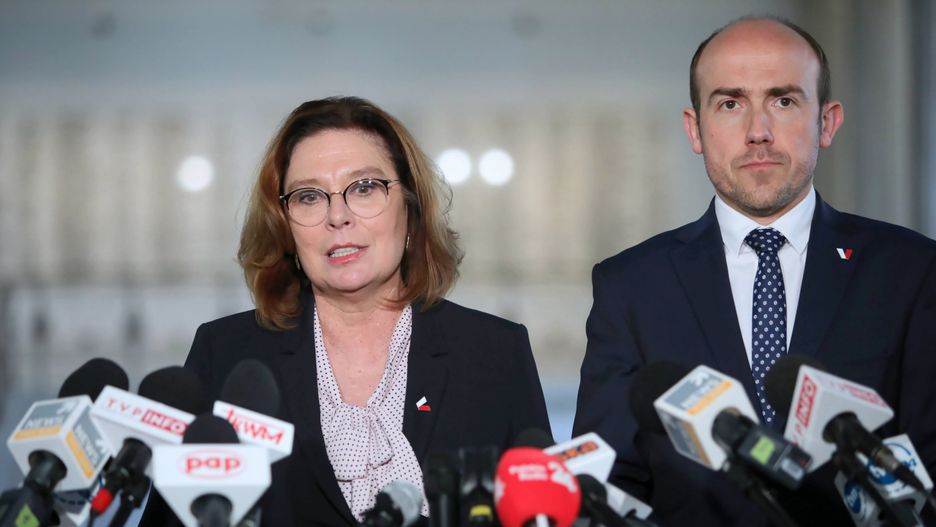 Koronawirus w Polsce. Politycy opozycji nie chcą wyborów prezydenckich 10 maja