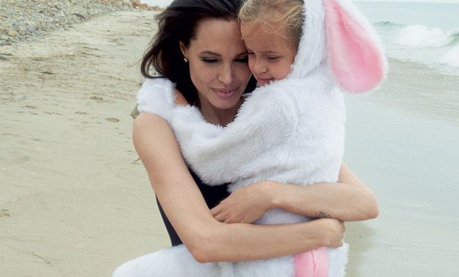 Angelina Jolie i jej rodzina w listopadowym Vogue'u