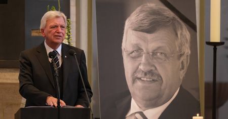 Skrajna prawica znowu zabija w Niemczech. Polityk zamordowany za sprzyjanie imigrantom