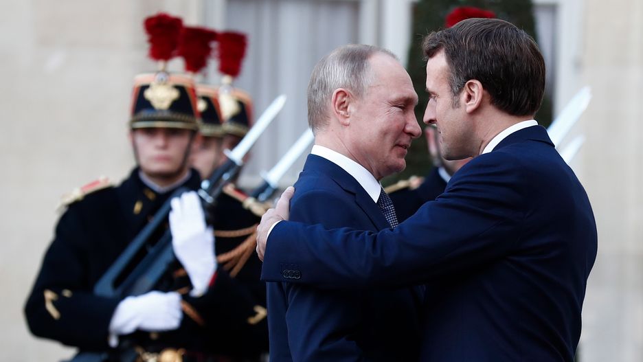 Szczyt ws. wojny w Donbasie. Władimir Putin spóźnił się o 20 min na spotkanie w Pałacu Elizejskim