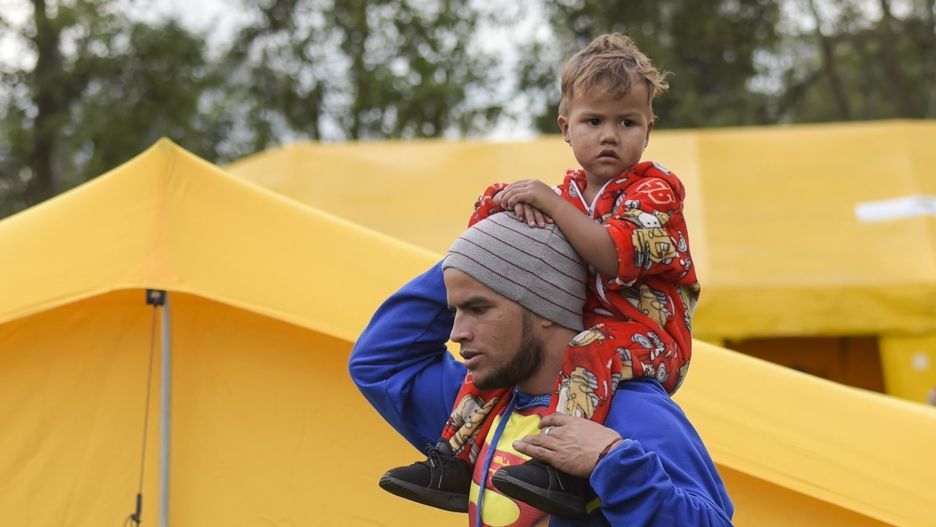 Tysiące uchodźców codziennie uciekają z Wenezueli