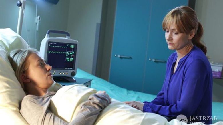 M jak miłość odcinek 1222, Asia (Barbara Kurdej-Szatan), Agnieszka (Magdalena Walach)