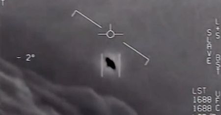 Marynarka wojenna USA potwierdziła, że posiada tajne akta o spotkaniu z UFO