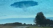 "UFO wylądowało" - komentowali internauci. Dziwna dziura w chmurach wywołała niepokój w USA