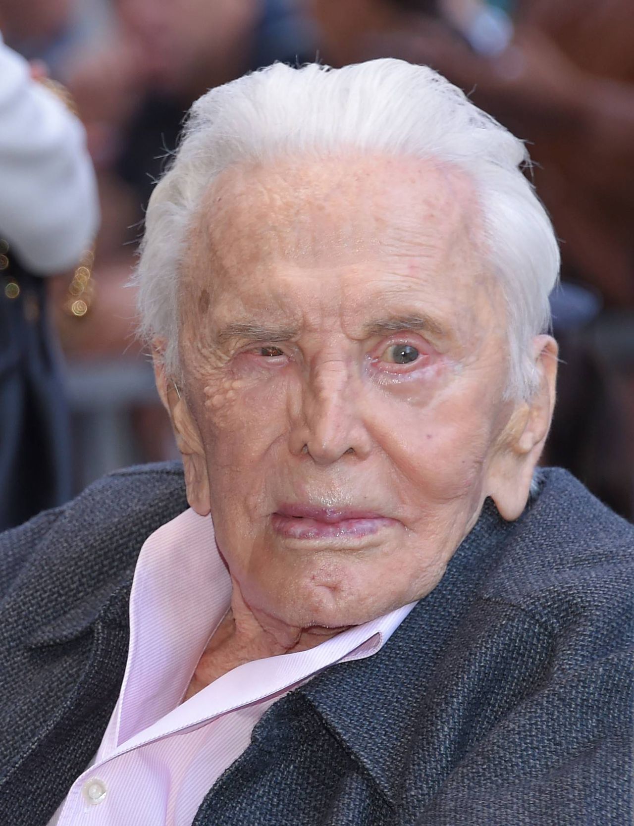 Kirk Douglas nie żyje