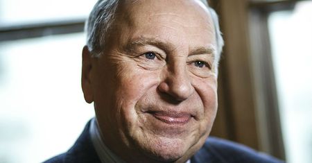 Jerzy Stuhr nie godzi się na rządową narrację. "Władza traktuje Polaków jak głupich ludzi"