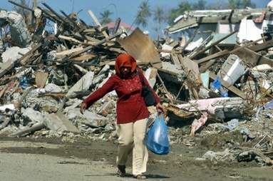 300 tysięcy ofiar tsunami