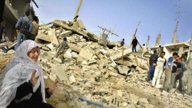 Ruiny jednego z domów w Rafah