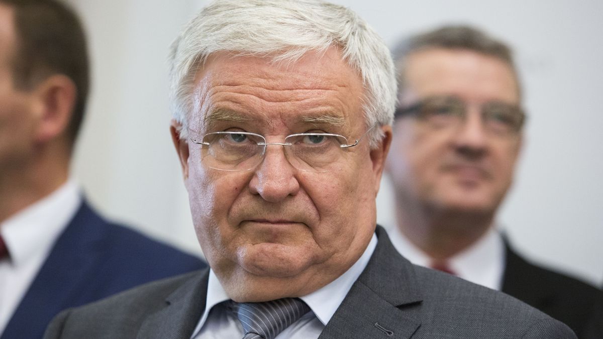 Kujda to także pierwszy i wieloletni prezes blisko związanej ze środowiskiem Prawa i Sprawiedliwości spółki Srebrna, obecnie na jej czele stoi jego żona, Małgorzata.