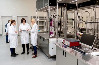 Skarbówka bierze na celownik firmy badawcze. Zapowiada kontrole