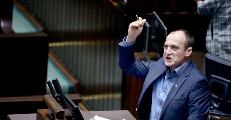 Kukiz chce wprowadzić obowiązek badań psychiatrycznych dla posłów. "Przydałoby się"