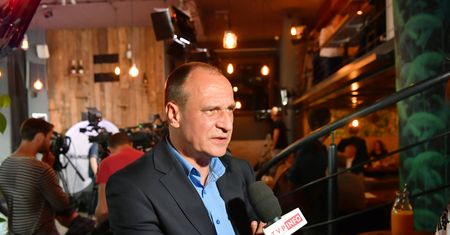 Wybory do Europarlamentu 2019. Przygaszony Paweł Kukiz pisze o "nieodwracalnym procesie"
