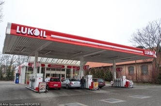 Łukoil definitywnie znika z polskiego rynku. Stacje czeka rebranding na Amic Energy