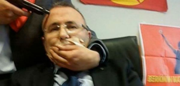 Terrorystyczna akcja w Stambule: prokurator nie żyje