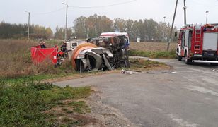 Giebułtów: Betoniarka wpadła do rowu. Kierowca nie żyje