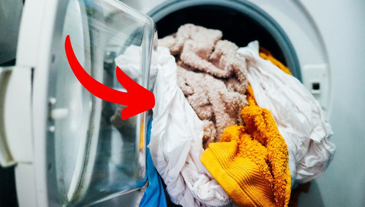 Zostawiasz mokre pranie w pralce? To błąd, który może kosztować zdrowie