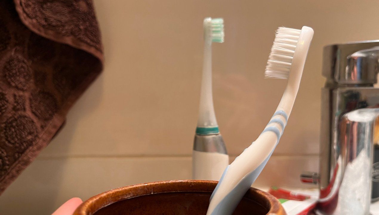 Kiedy wymieniać szczoteczkę do zębów? Fot. Genialne.pl