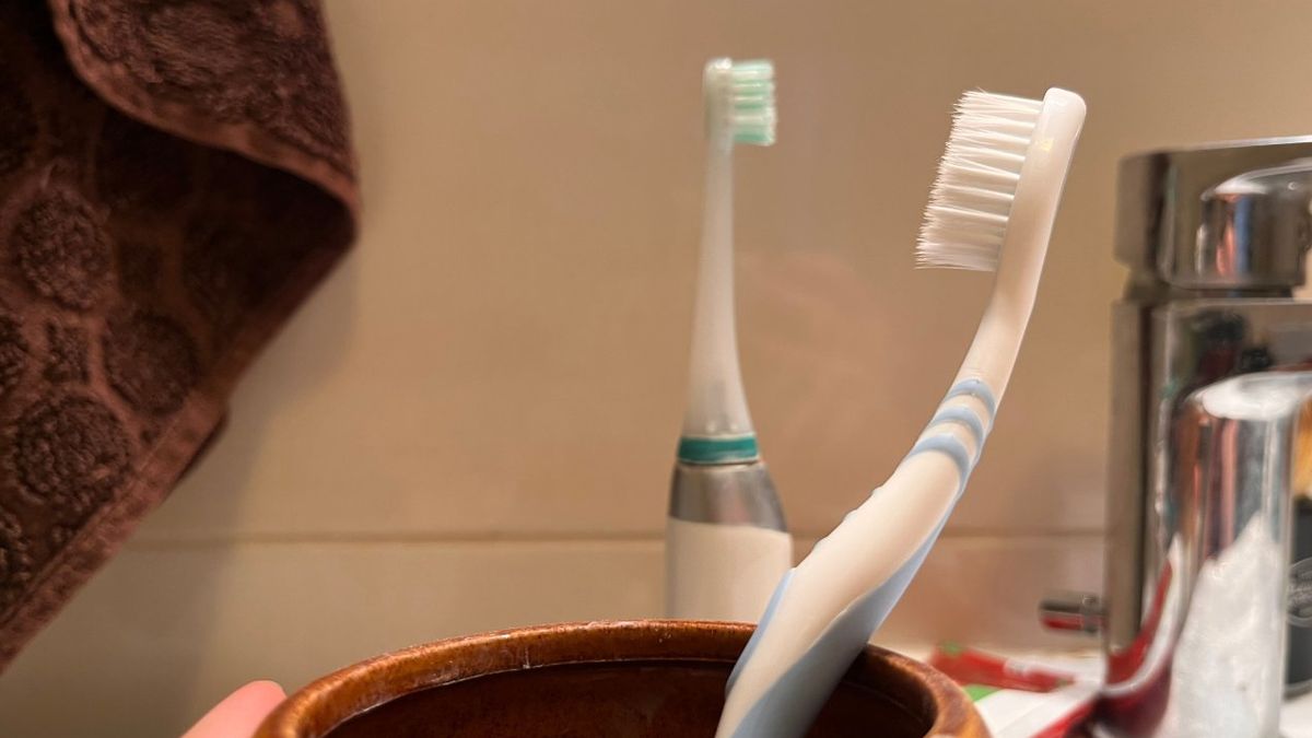 Kiedy wymieniać szczoteczkę do zębów? Fot. Genialne.pl