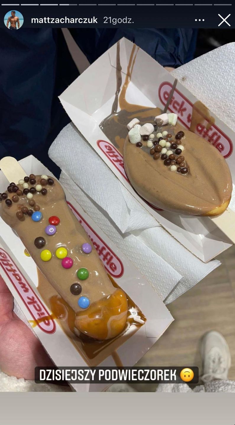 Mateusz Zacharczuk je lody w kształcie genitaliów