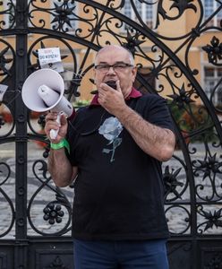 Płk Adam Mazguła wezwany na policję. Za ostre słowa o Jarosławie Kaczyńskim